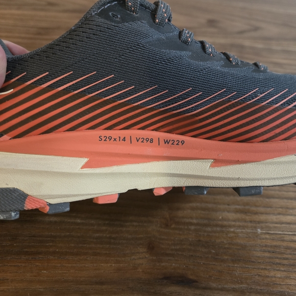 Hoka One Women’s Torrent 2  Running Shoes Size 7.5 Castlerock/Camelia - Picture 8 of 13